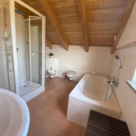 Haus Am 4 Holiday home Wackersdorf